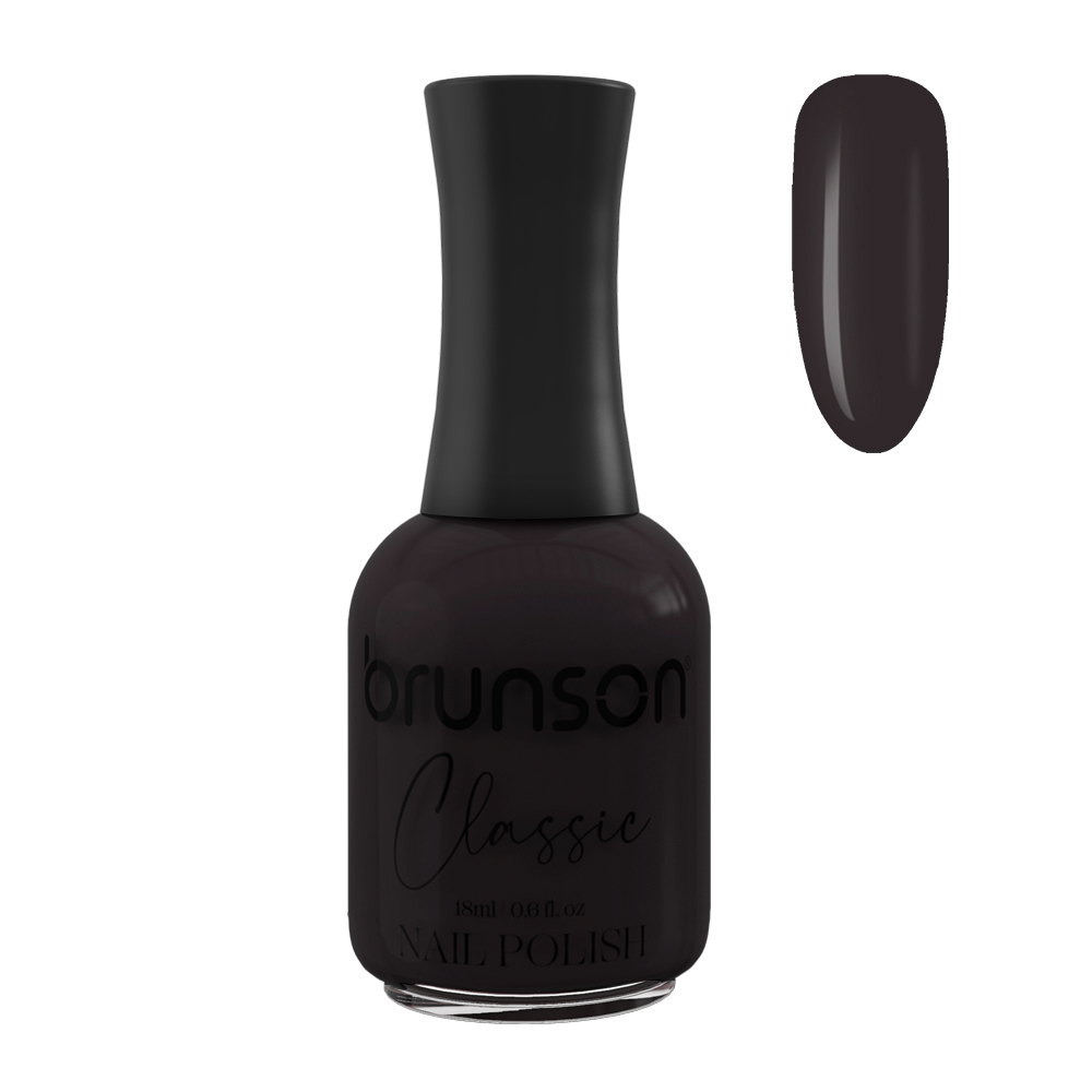 Nail polish for summer Dubai