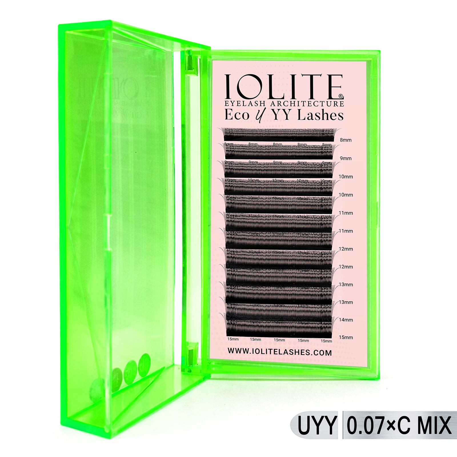Eyelash extensions YY Dubai salon