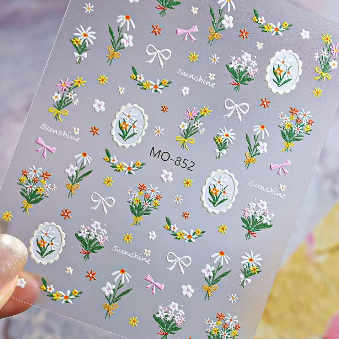 5D Daisy Nail Art Stickers | Elegant Embossed Flower Nail Decals Set, Fresh Floral Design Self-Adhesive Manicure Stickers for Gel, Acrylic & Natural Nails | Simple Sophisticated Nail Art Decorations